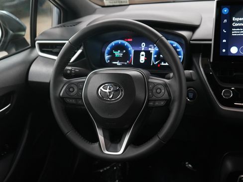 Used 2026 Toyota Corolla SE w/ SE Package FWD image 13