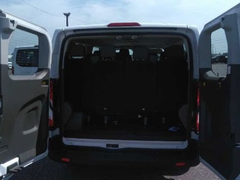 Used 2024 Ford Transit 350 XLT RWD image 11
