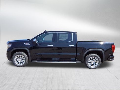 New 2026 GMC Sierra 1500 Denali w/ Technology Package AWD/4WD image 4