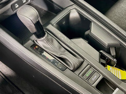 Used 2023 Honda Accord LX image 17