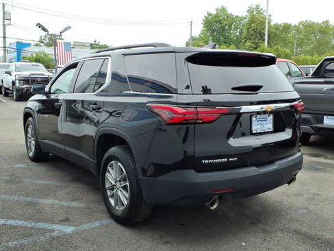 Used 2023 Chevrolet Traverse LT w/ LPO, Floor Liner Package AWD/4WD image 4