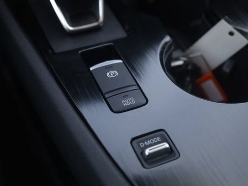 Used 2025 Nissan Rogue SV FWD image 24