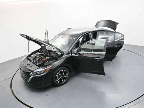 Used 2024 Nissan Sentra SV FWD image 42