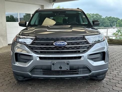 Certified 2023 Ford Explorer XLT AWD/4WD image 30