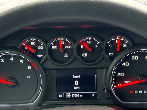 Used 2023 Chevrolet Silverado 1500 Custom image 5