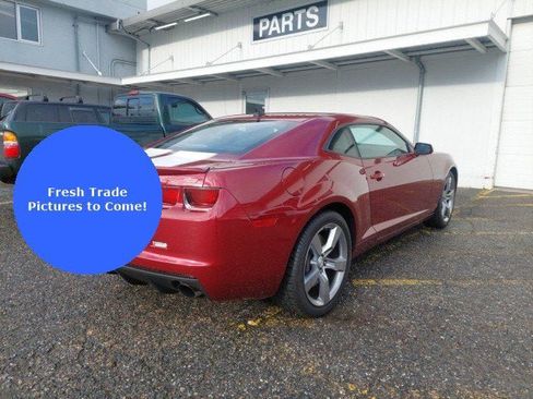 Used 2010 Chevrolet Camaro SS w/ RS Package image 2
