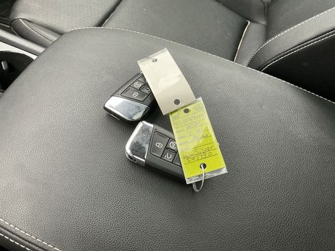 Used 2021 Volkswagen Atlas SEL image 26