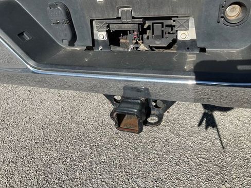 Used 2022 Chevrolet Silverado 1500 LT image 9