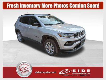 Used 2024 Jeep Compass Latitude w/ Convenience Group