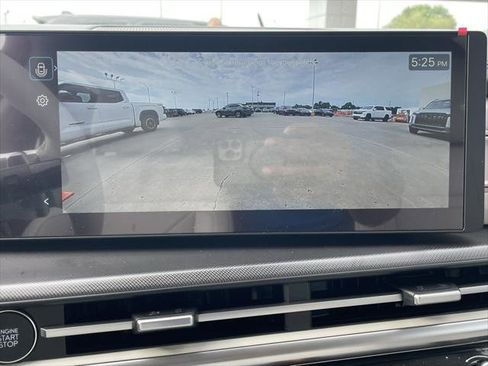 New 2025 Hyundai Santa Fe SEL image 24