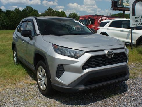 Used 2020 Toyota RAV4 LE w/ All Weather Liner Package AWD/4WD image 1
