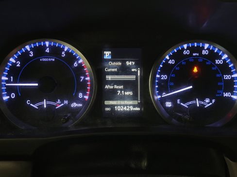 Used 2018 Toyota Highlander LE image 23