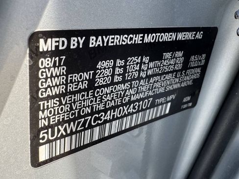 Used 2017 BMW X3 sDrive28i w/ M Sport RWD image 24