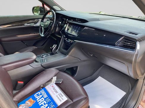 Certified 2020 Cadillac XT6 Premium Luxury AWD/4WD image 10