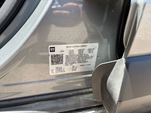 Used 2025 Buick Encore GX Preferred FWD image 28