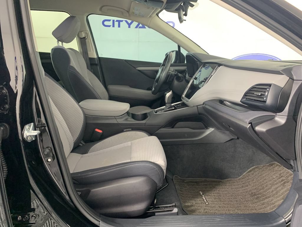 Used 2023 Subaru Outback Premium AWD/4WD image 40