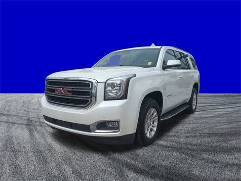 Used 2018 GMC Yukon SLT w/ HD Trailering Package image 8