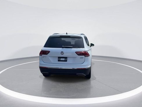 Certified 2021 Volkswagen Tiguan SE AWD/4WD image 7