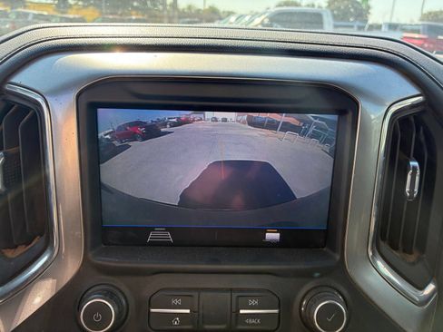 Used 2019 Chevrolet Silverado 1500 LT w/ Texas Edition AWD/4WD image 9