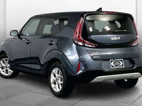 Used 2024 Kia Soul LX w/ Option Group 015 image 11