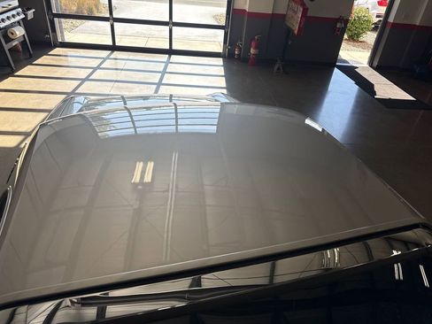 Used 2004 Ford Thunderbird image 96