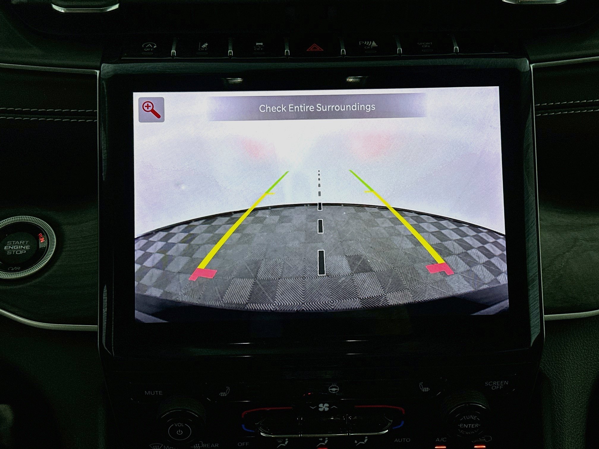 Used 2023 Jeep Grand Cherokee Limited RWD image 23