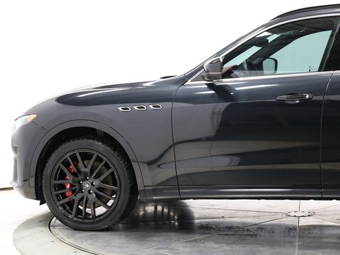 Used 2021 Maserati Levante GTS AWD/4WD image 6