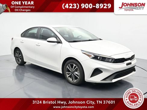 Used 2023 Kia Forte LXS FWD image 1