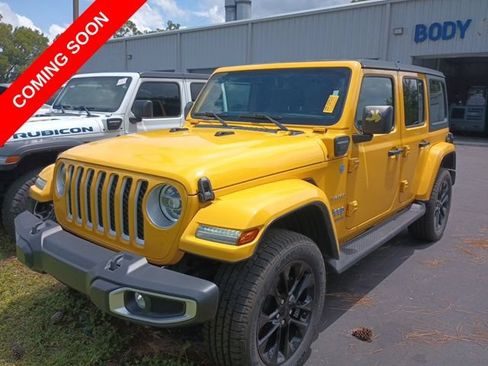 Certified 2021 Jeep Wrangler Unlimited Sahara w/ Cold Weather Group AWD/4WD image 2