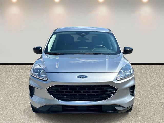 Certified 2022 Ford Escape SE w/ SE Sport Appearance Package FWD image 2