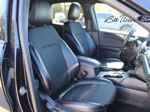 Used 2025 Ford Escape ST-Line FWD image 11