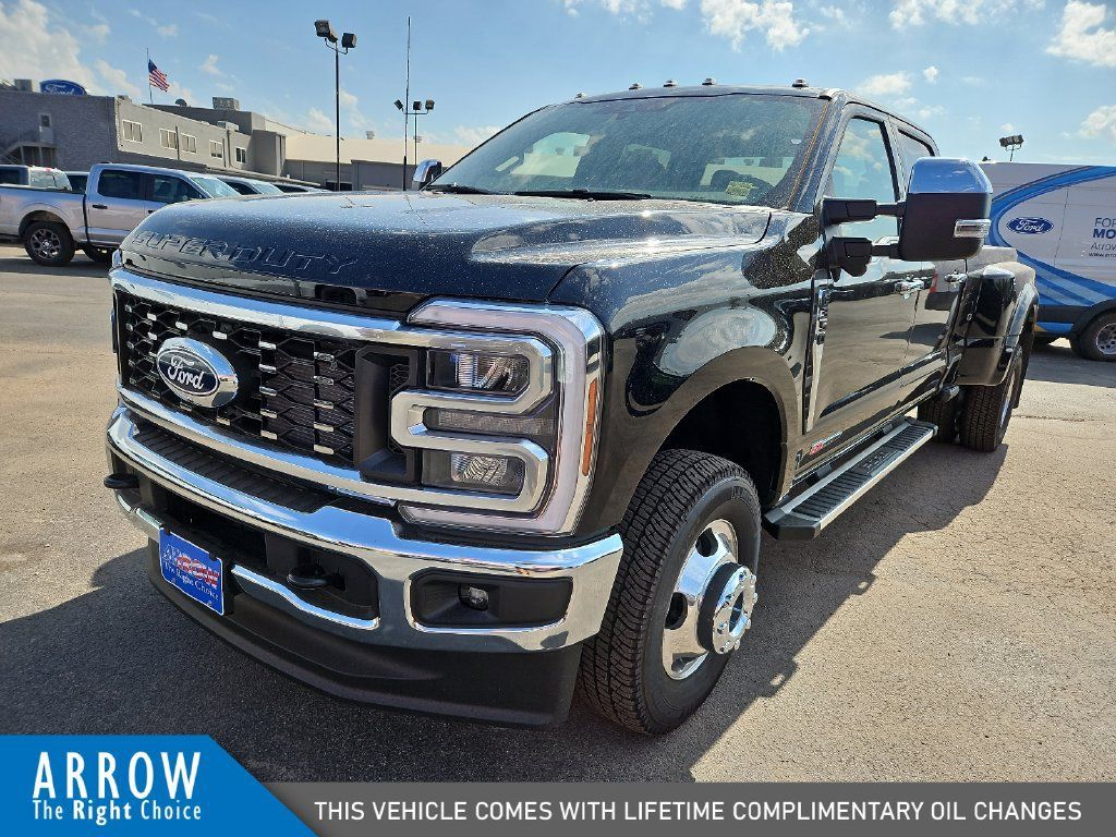 New 2027 Ford F350 Lariat w/ Chrome Package AWD/4WD image 4