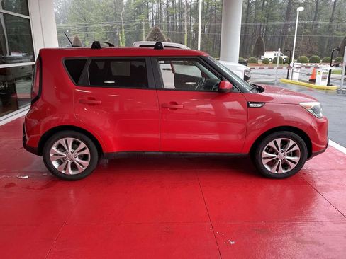 Used 2016 Kia Soul + w/ Audio Package image 10