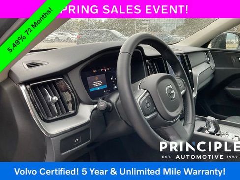 Certified 2024 Volvo XC60 B5 Core AWD/4WD image 17