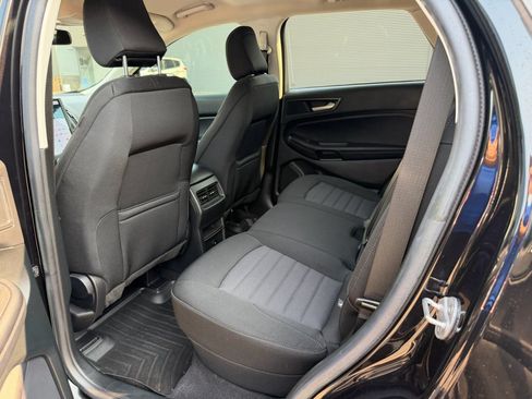 Used 2023 Ford Edge SE w/ Black Appearance Package AWD/4WD image 7