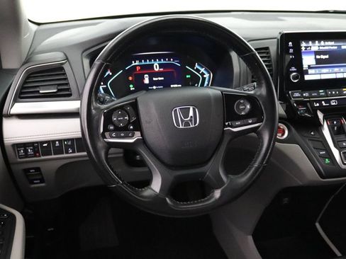 Used 2019 Honda Odyssey EX-L image 17