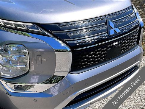 Used 2022 Mitsubishi Outlander SE AWD/4WD image 26