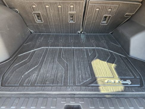 Used 2023 GMC Terrain AT4 w/ Infotainment Package II image 34