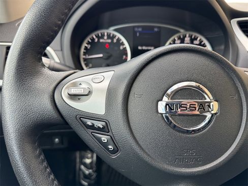 Used 2019 Nissan Sentra SV image 22