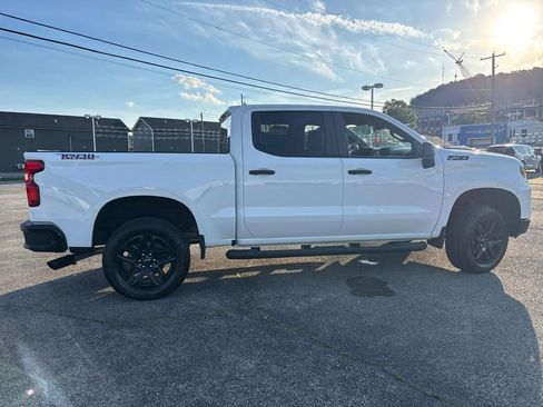 Used 2025 Chevrolet Silverado 1500 Custom Trail Boss w/ Turbomax Blackout Package AWD/4WD image 6