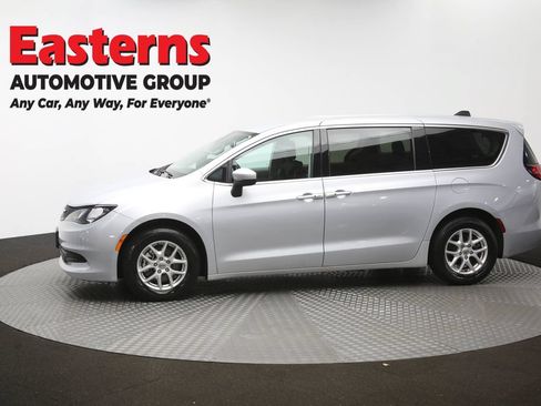 Used 2023 Chrysler Voyager LX FWD image 59