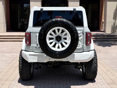 Used 2026 Ford Bronco Outer Banks AWD/4WD image 13