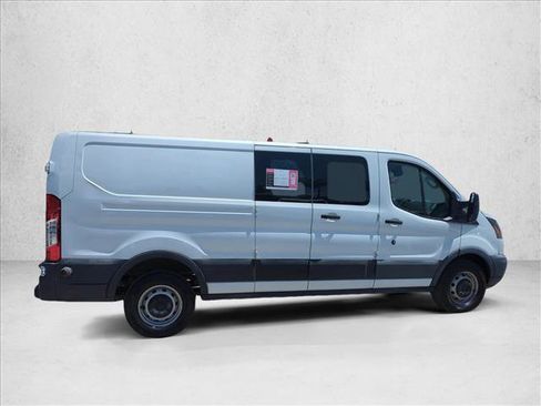 Used 2018 Ford Transit 250 148 Low Roof RWD image 4