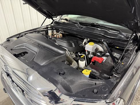 Used 2022 RAM 2500 Laramie image 16