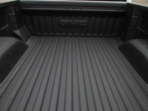 New 2026 GMC Sierra 1500 AT4 w/ AT4 Premium Package AWD/4WD image 6