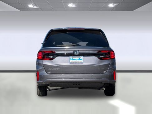 New 2026 Honda Odyssey Elite image 9