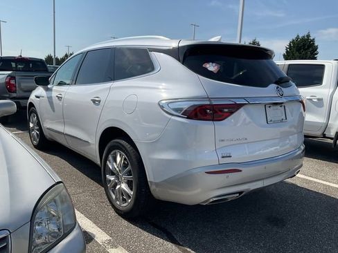 Used 2023 Buick Enclave Premium w/ Experience Buick Package image 4