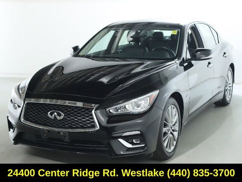 Used 2019 INFINITI Q50 Luxe w/ Essential Package (3.0T Luxe) image 2