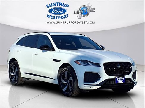 Used 2025 Jaguar F-PACE R-Dynamic S image 1
