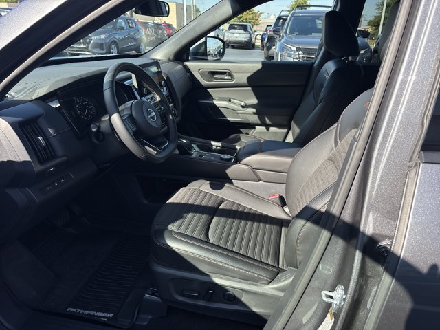 Certified 2025 Nissan Pathfinder Rock Creek AWD/4WD image 16